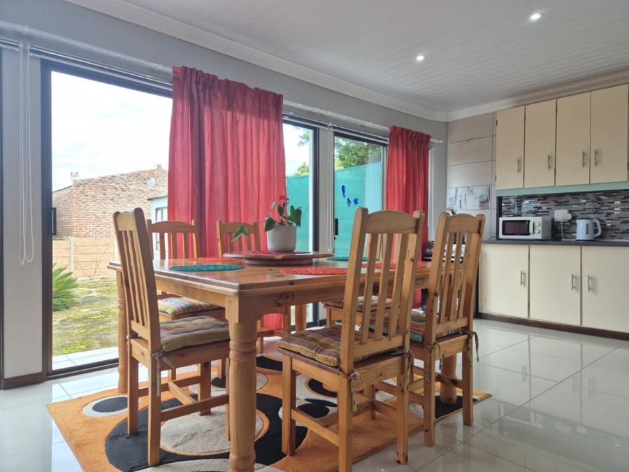 4 Bedroom Property for Sale in Stilbaai Wes Western Cape